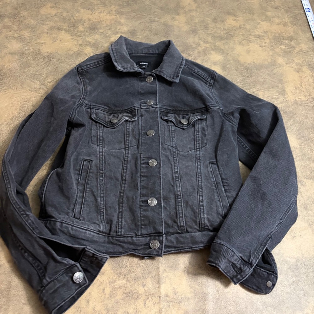 Express Denim Jacket Womens S Black Faded Cotton Blend Button Front 5703